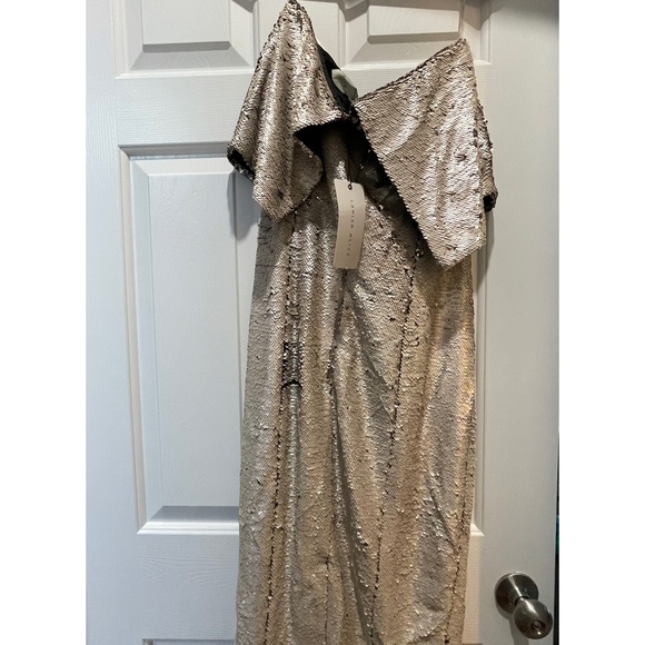 Lavish Alice Reverse sequin dress UK 14 (US 12) - Picture 5 of 5